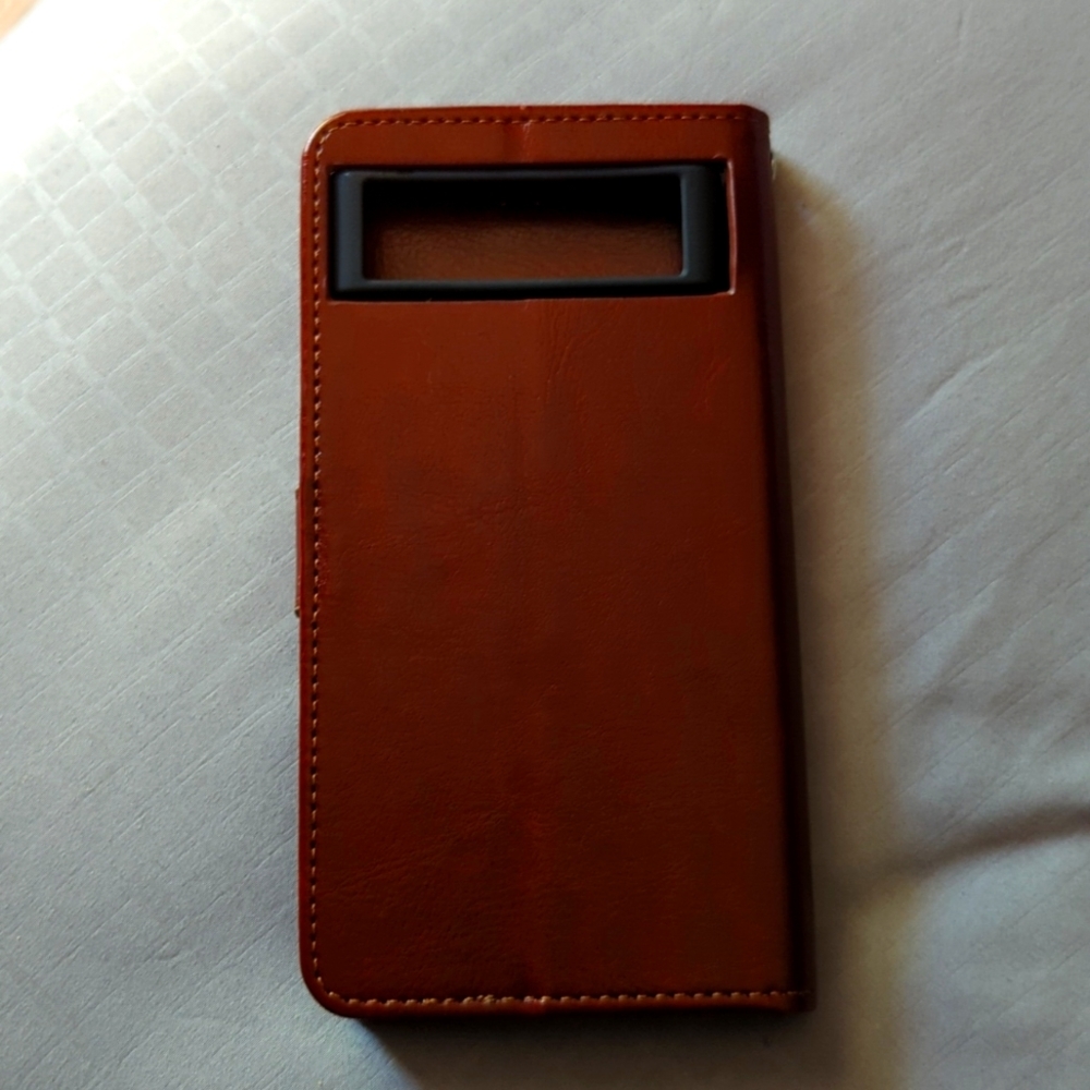 ☀️FREE With Purchase☀️Google Pixel 6 wallet